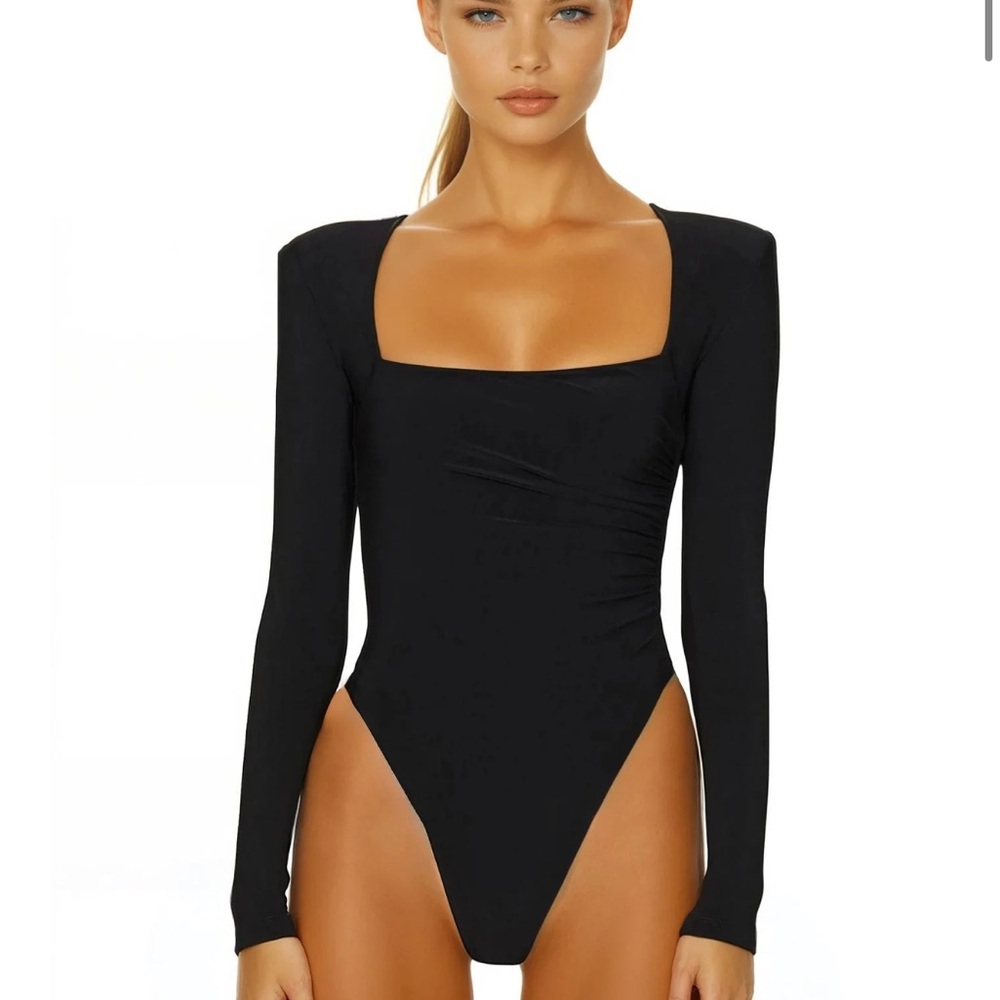 IRINA BODYSUIT IN BLACK